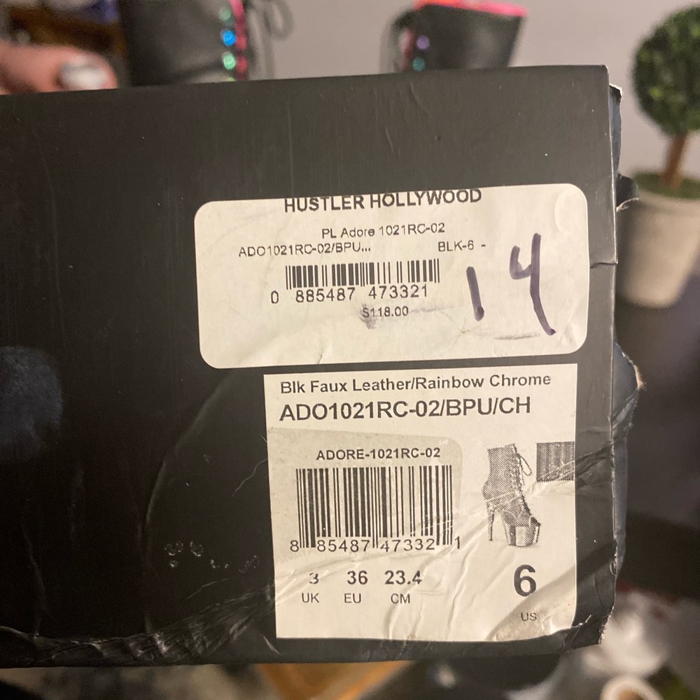 Pleaser 7" Heel, 2 3/4" Platform Peep Toe Lace-Up Ankle Boot, Side Zip SIZE 6 - Picture 4 of 7